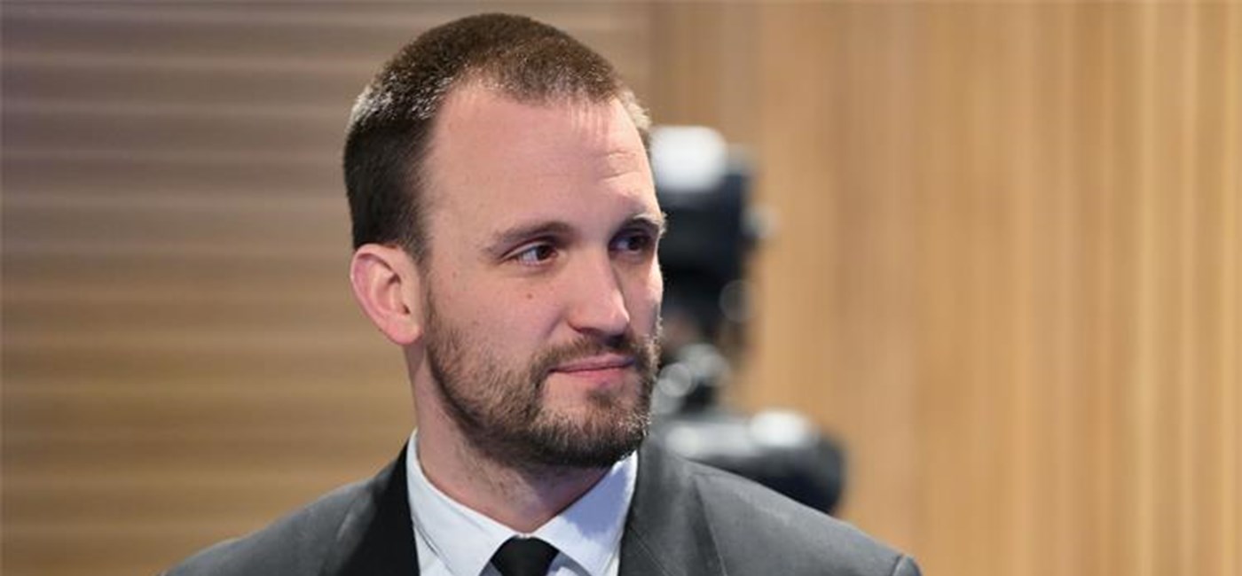 Erlić u Splitu: Otocima 150 milijuna eura iz europskih fondova